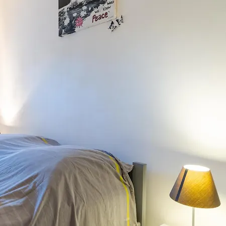 Charmante Petite Maison Au Calme Lägenhet